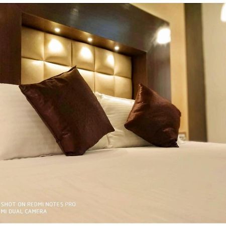 Hotel The Royal, Sehore Exterior foto